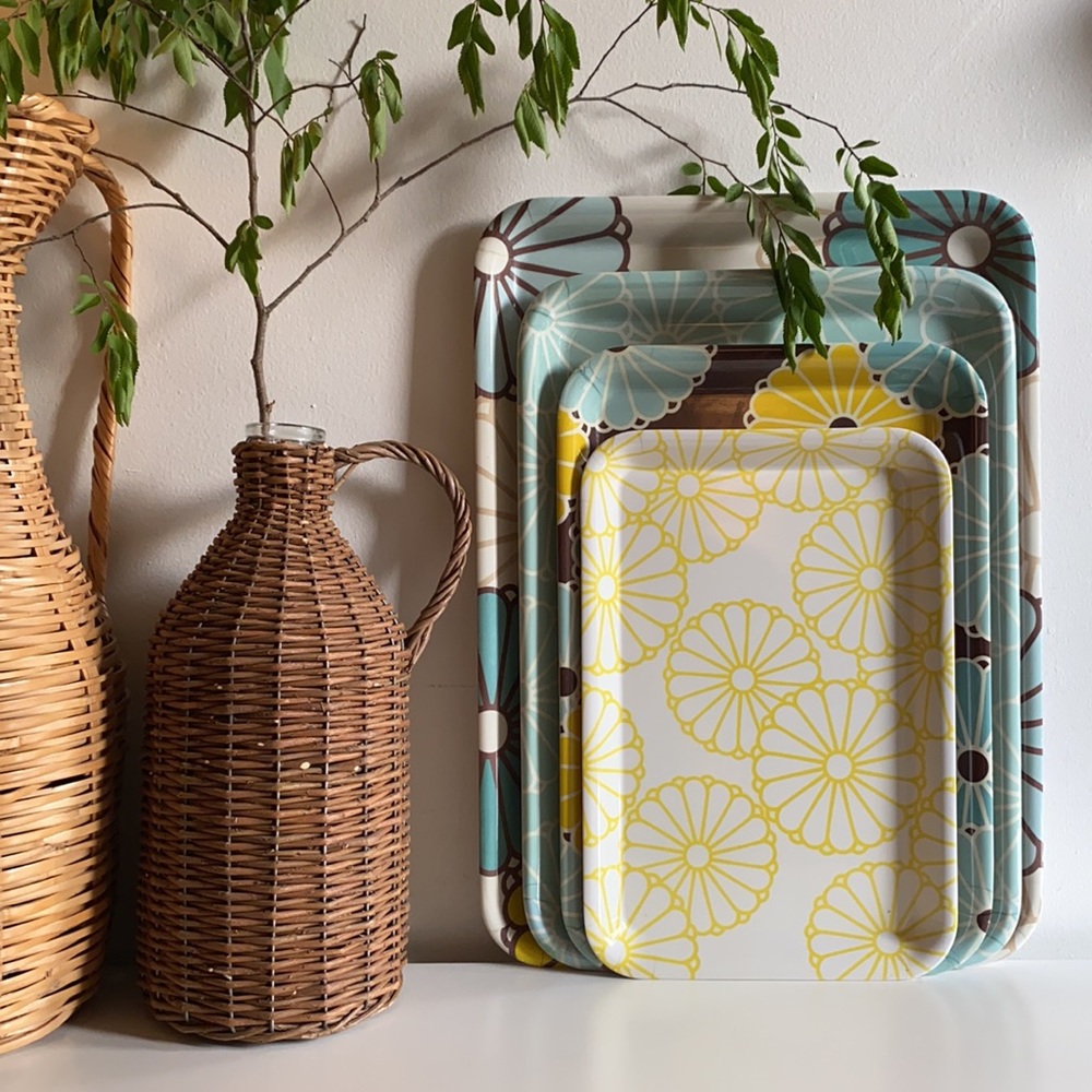 Thomas Paul | VTG Melamine (4) Serving Nesting Trays